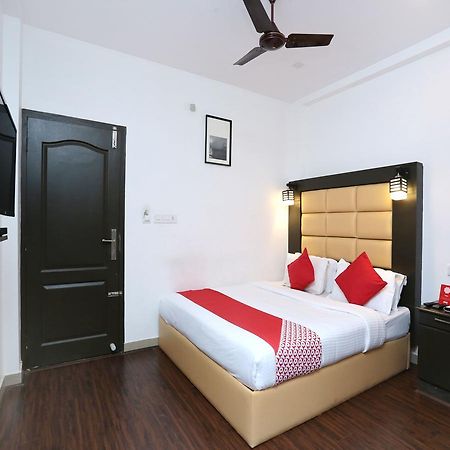 Hotel Qube Kochi 外观 照片